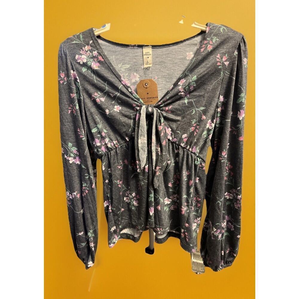 NWT Lazy Sundays Long Sleeve‎ Tie Front Top Size Medium A114